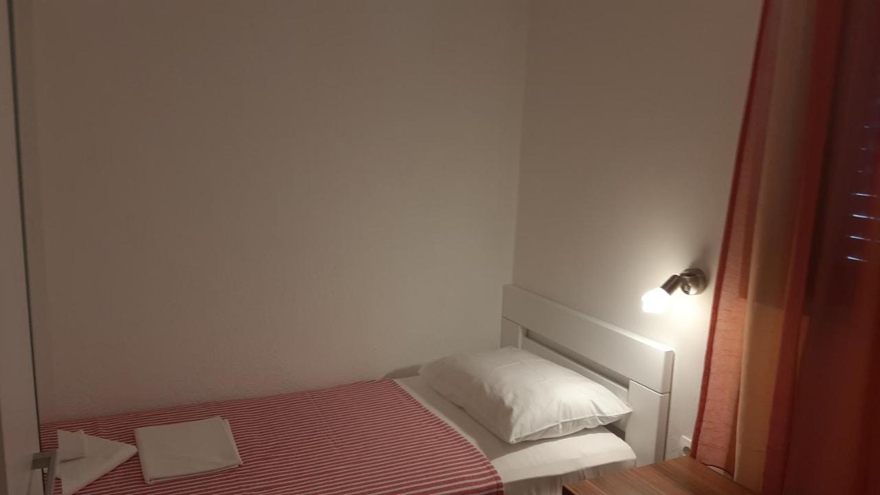 Apartmani Mw, Crveni Apartman Baška Extérieur photo